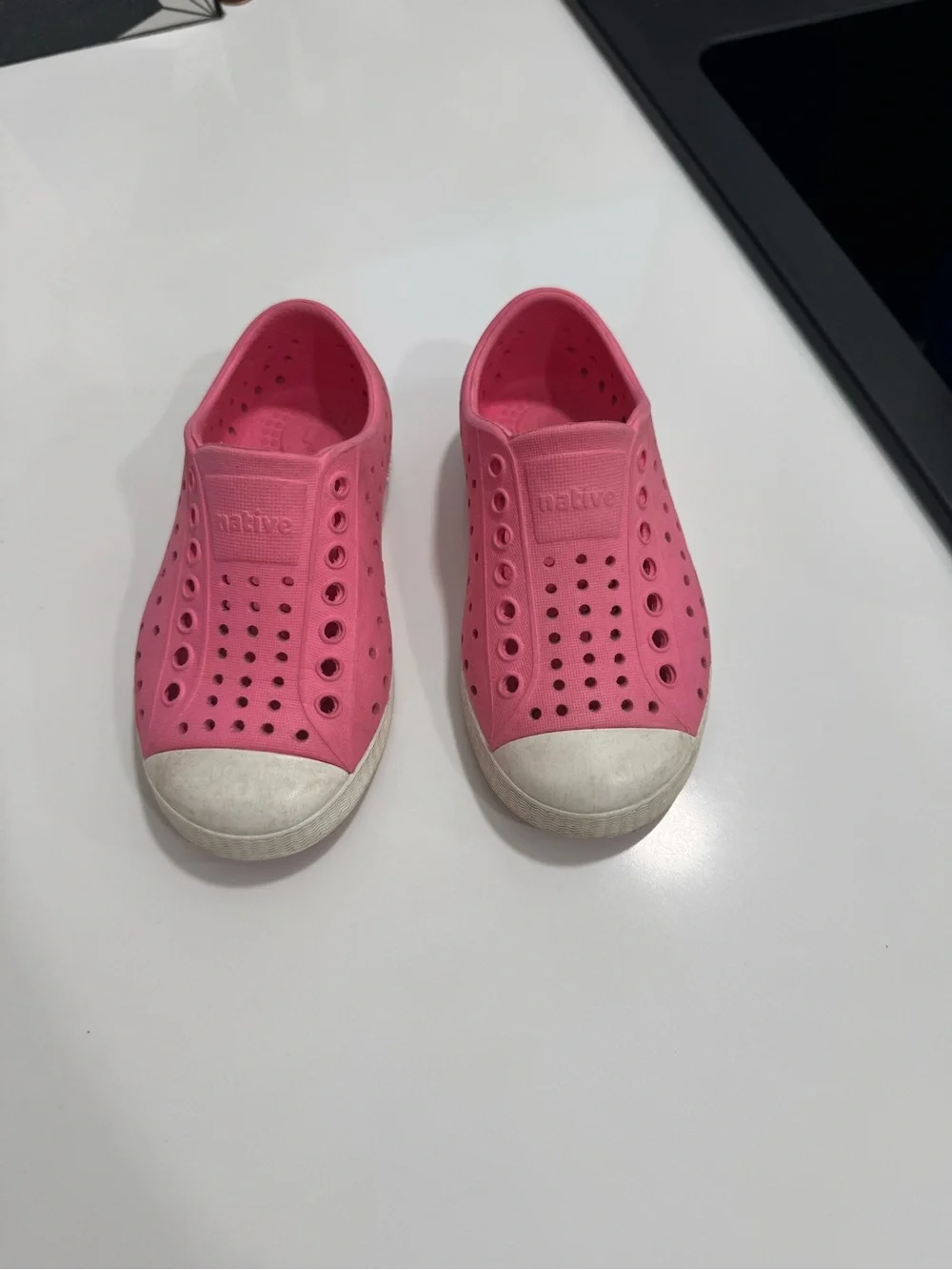 Native Jefferson Pink girl’s  Water Shoes Slip-On